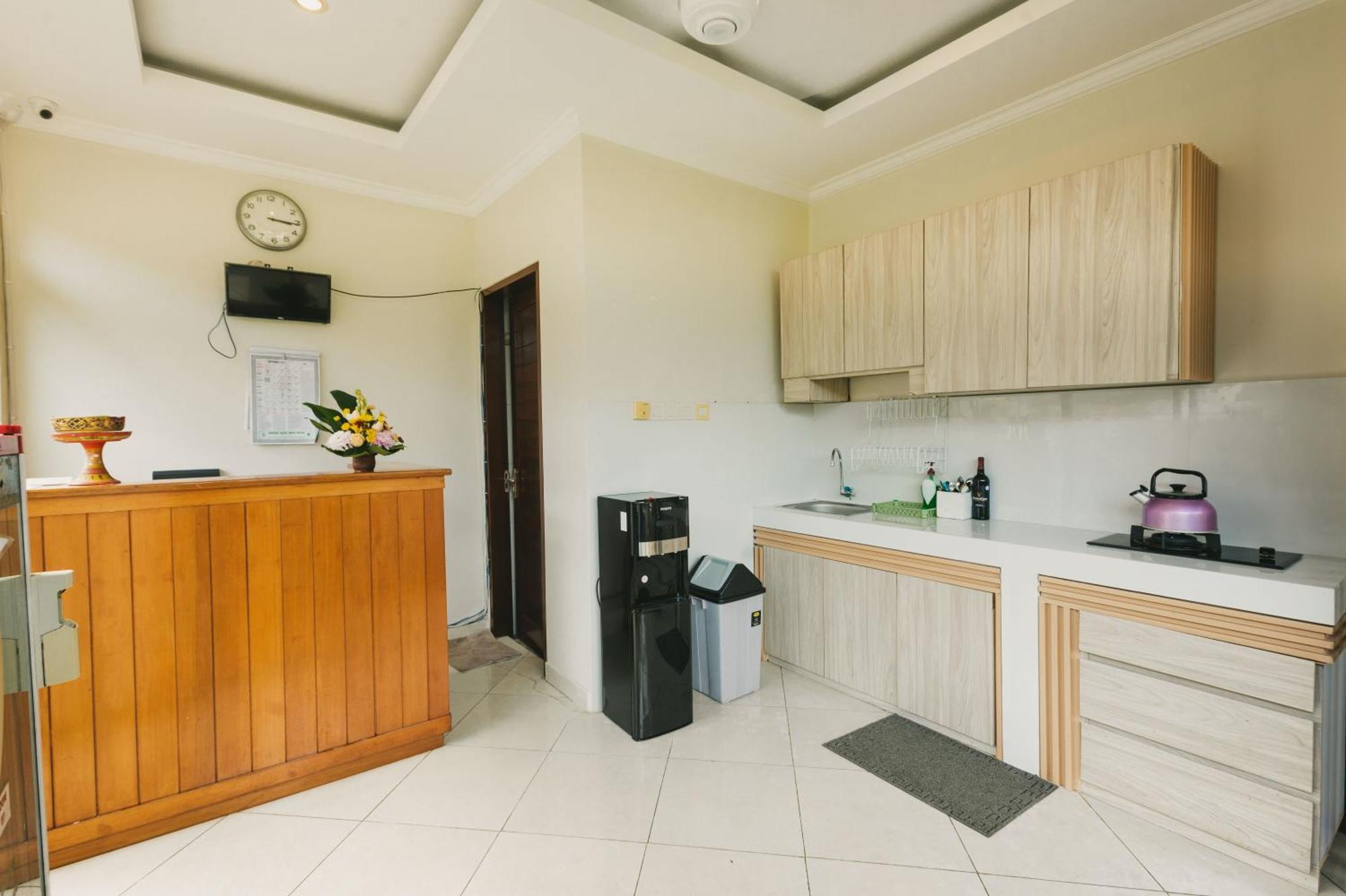 Happy Devi Guesthouse Canggu Zewnętrze zdjęcie