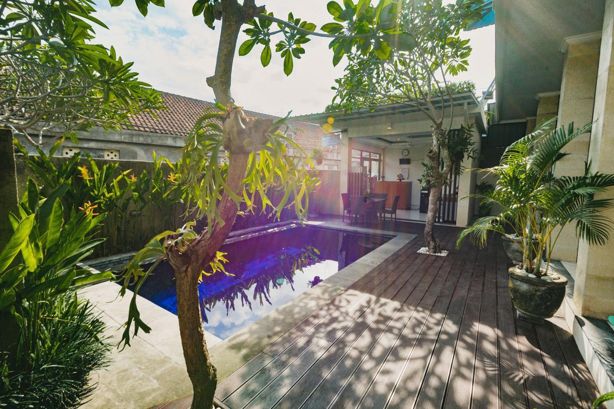 Happy Devi Guesthouse Canggu Zewnętrze zdjęcie