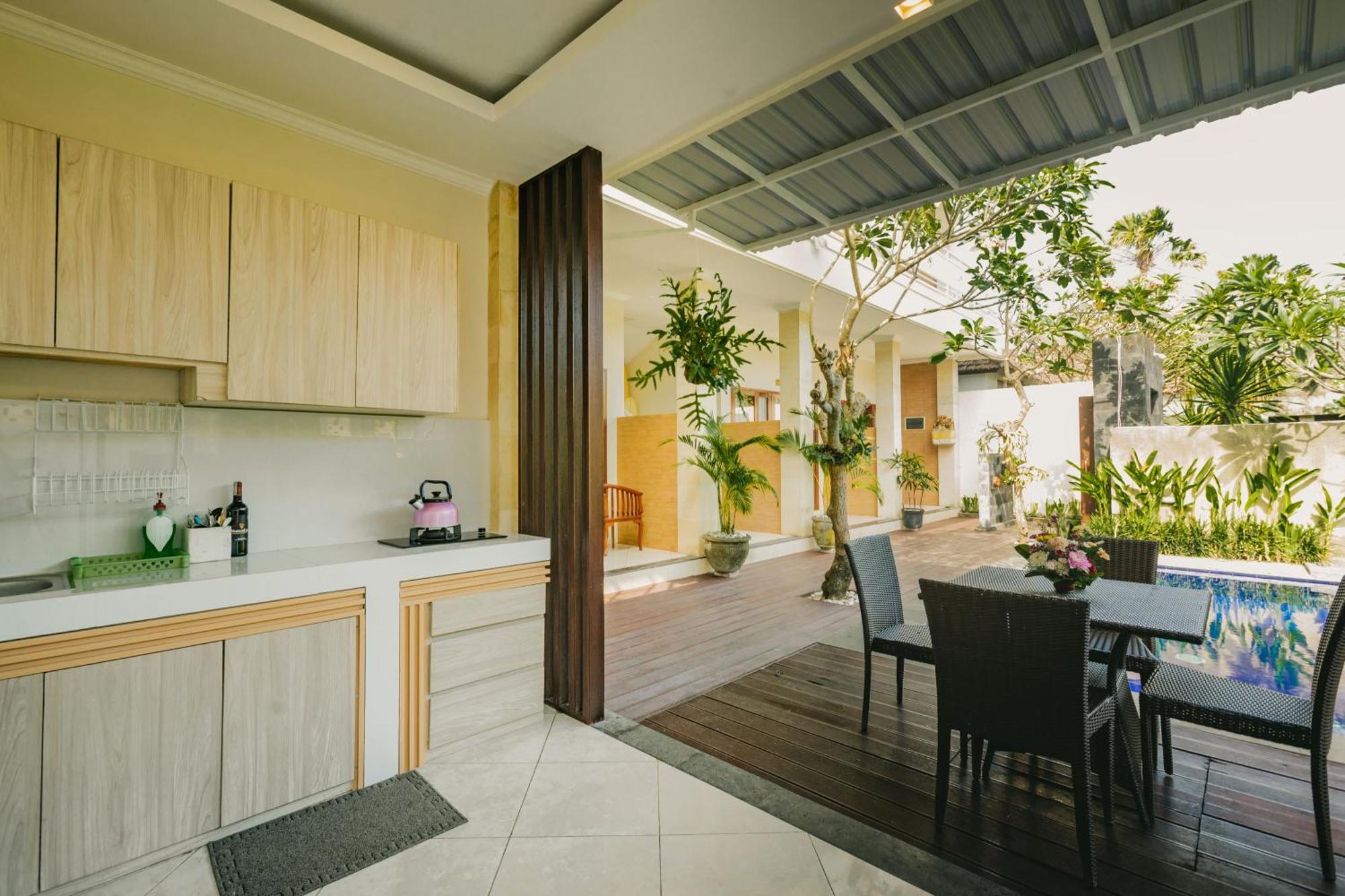 Happy Devi Guesthouse Canggu Zewnętrze zdjęcie