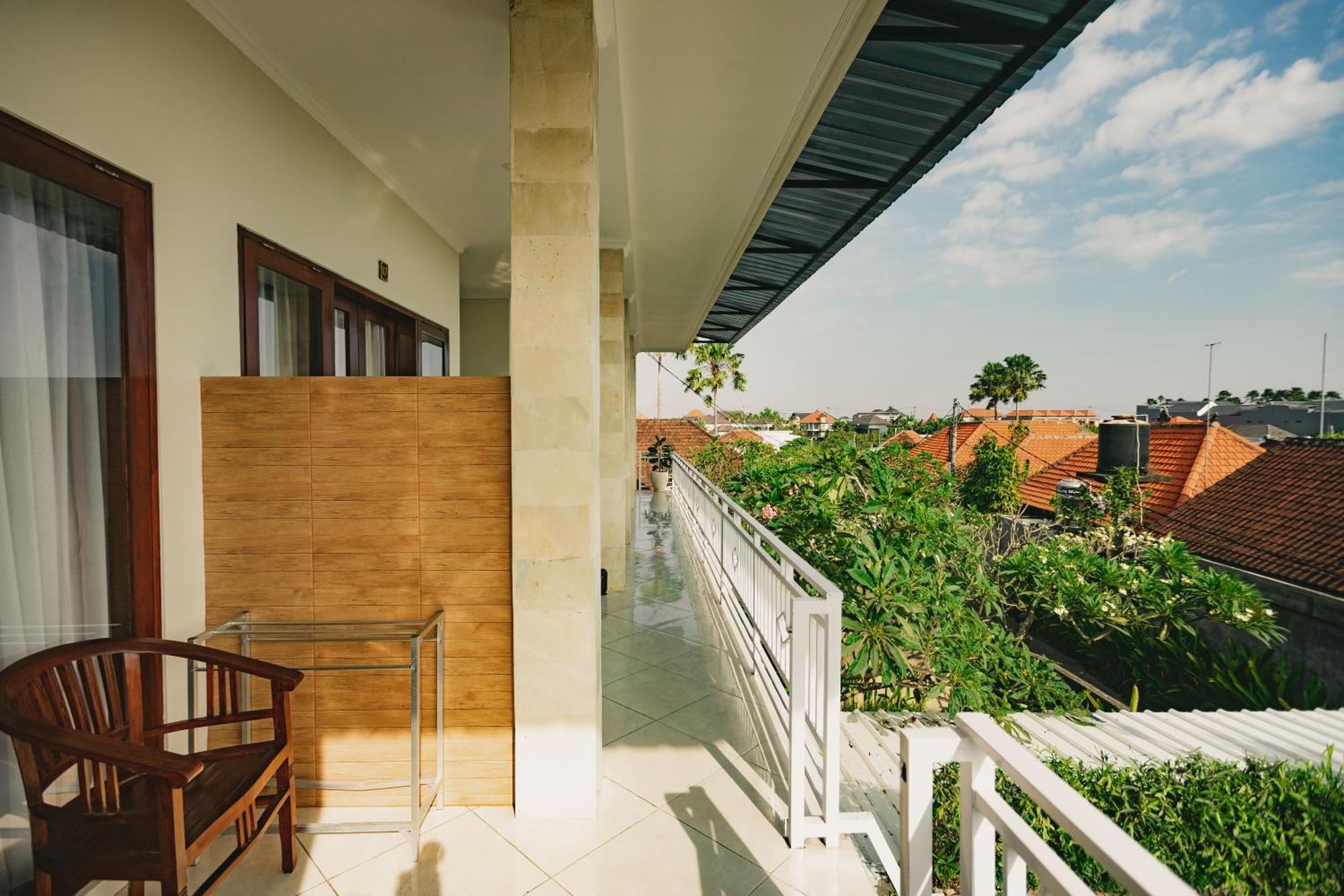 Happy Devi Guesthouse Canggu Zewnętrze zdjęcie